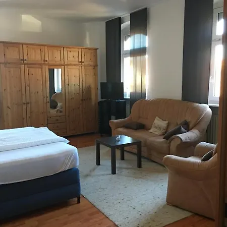 Hotel-restaurant Zur Post Otel *