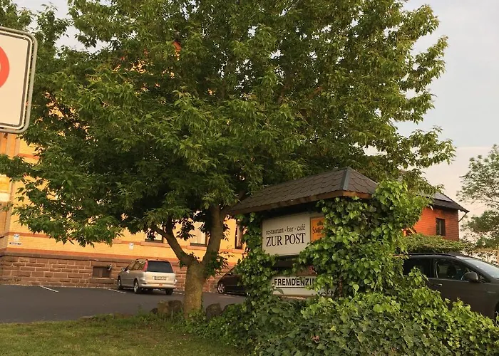 Hotel-restaurant Zur Post Hotel *